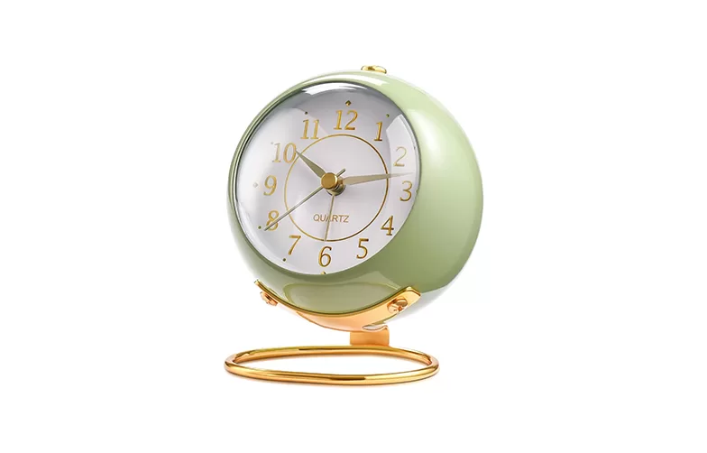 Stylish and Functional: The Analog Alarm Clock for Your Bedroom or Office